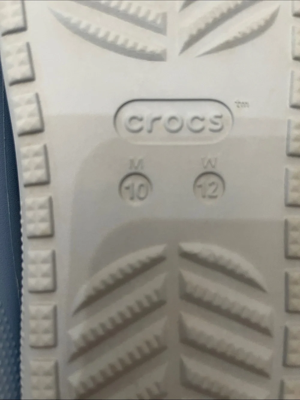 CROCS CLASSIC SLIDE SANDAL MENS SIZE 10 WOMENS SIZE 12
